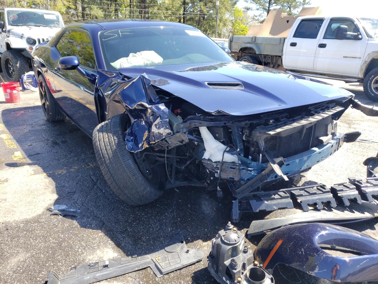 DODGE CHALLENGER 2017 with VIN 2C3CDZGG8HH622706 - Photo from auction