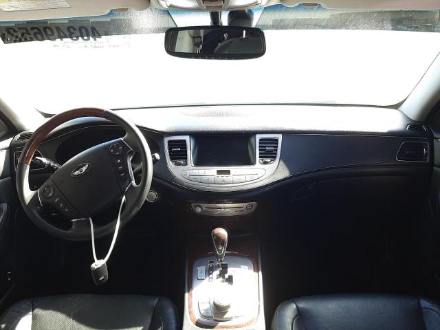 Photo 9 from auction – 2011 HYUNDAI GENESIS 4. with VIN KMHGC4DF3BU119583