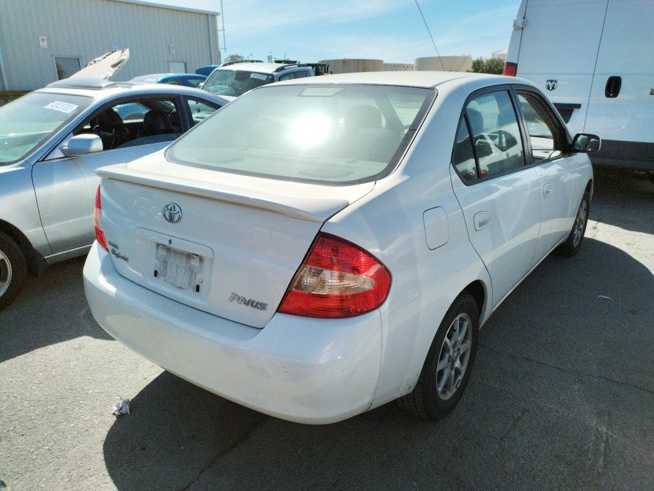 Zdjęcie 4 z aukcji – 2003 TOYOTA PRIUS z VIN JT2BK18U330083971