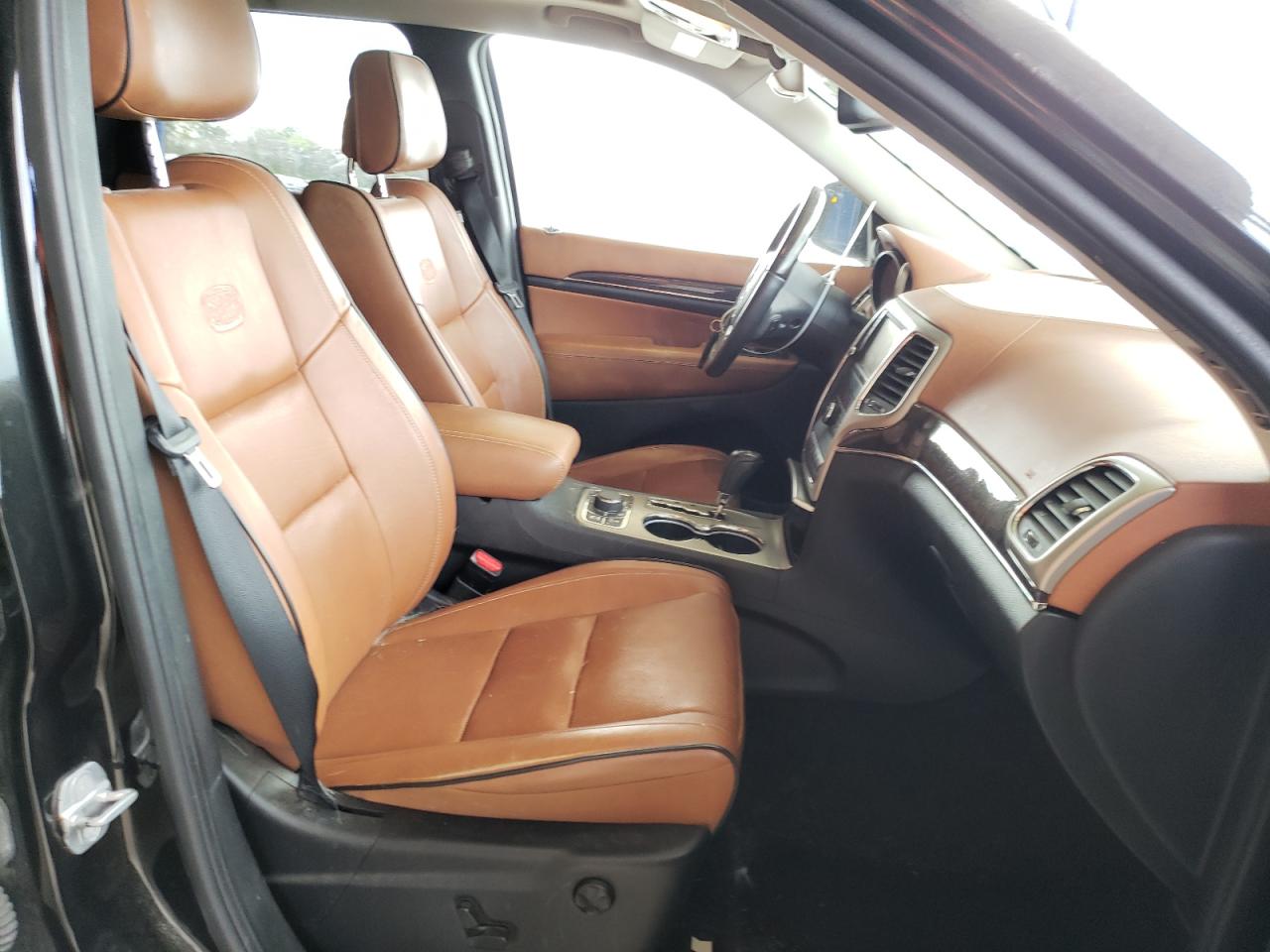 Photo 5 from auction – 2011 JEEP GRAND CHER with VIN 1J4RR6GT6BC701153