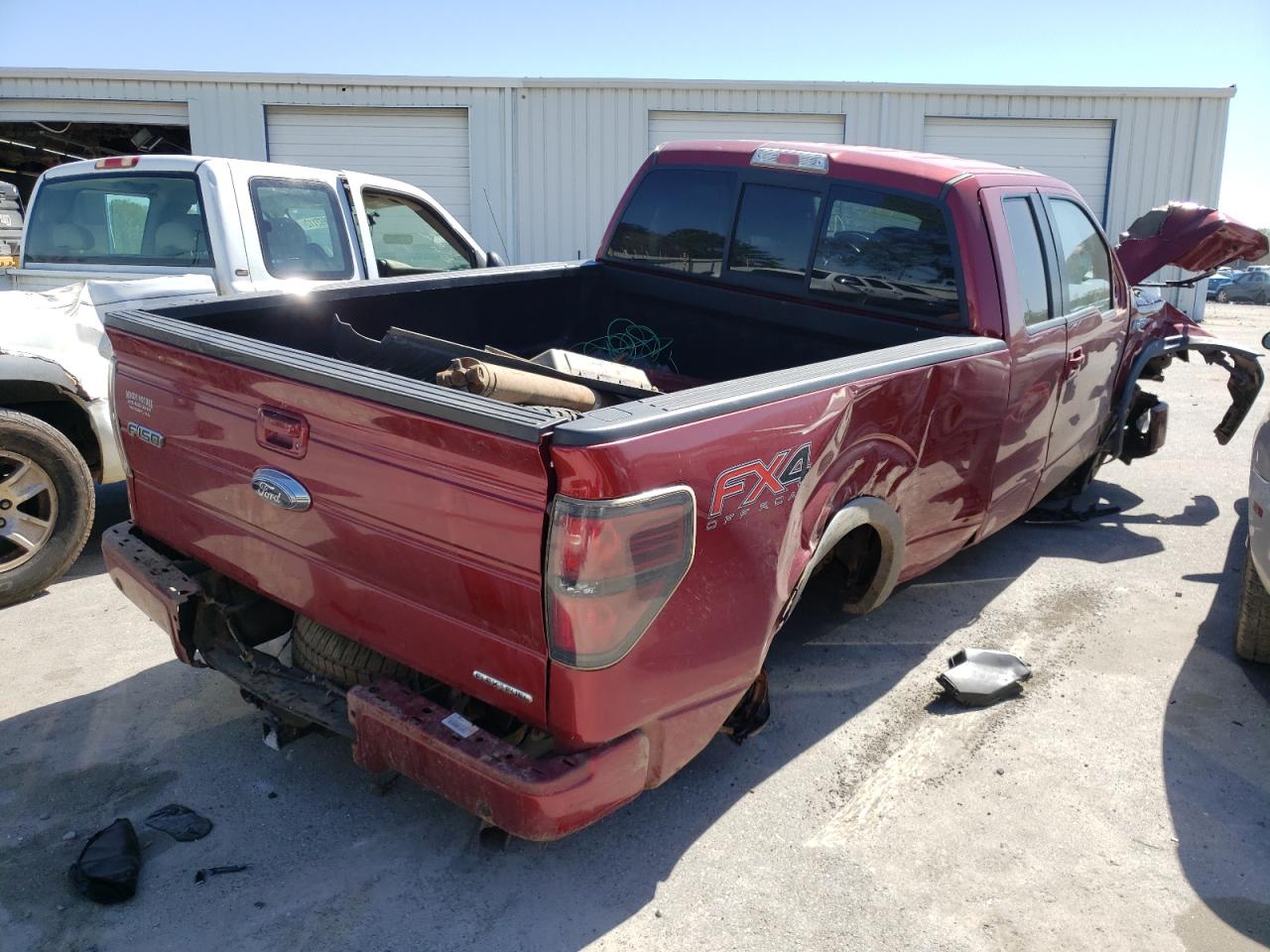 Photo 4 from auction – 2013 FORD F150 SUPER with VIN 1FTFX1EF9DFA90924