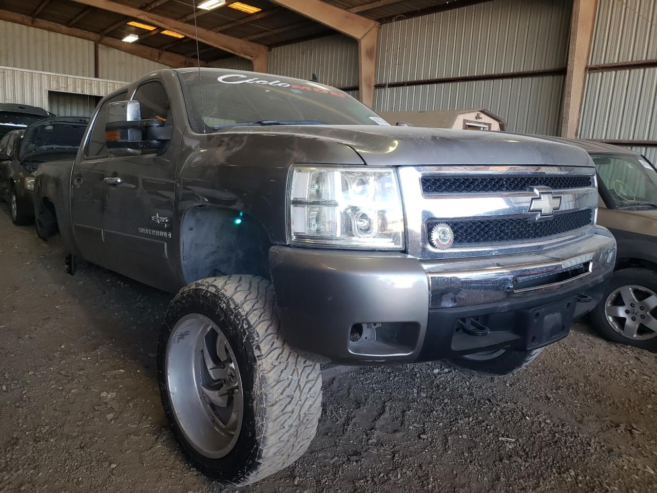 CHEVROLET SILVERADO 2007 with VIN 2GCEC13J171634584 - Photo from auction