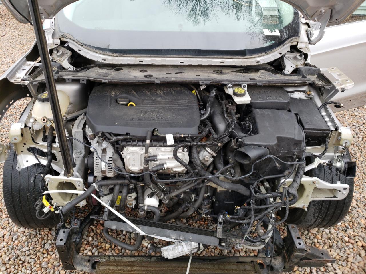 Photo 7 from auction – 2017 FORD ESCAPE SE with VIN 1FMCU0GD8HUA52471
