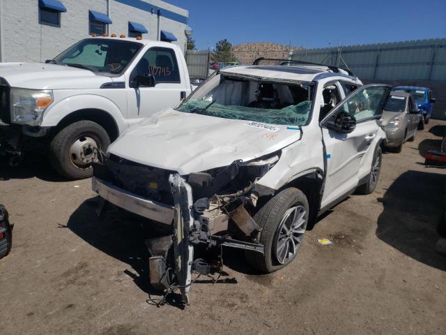 Photo 2 from auction – 2019 TOYOTA HIGHLANDER with VIN 5TDJZRFH3KS578265