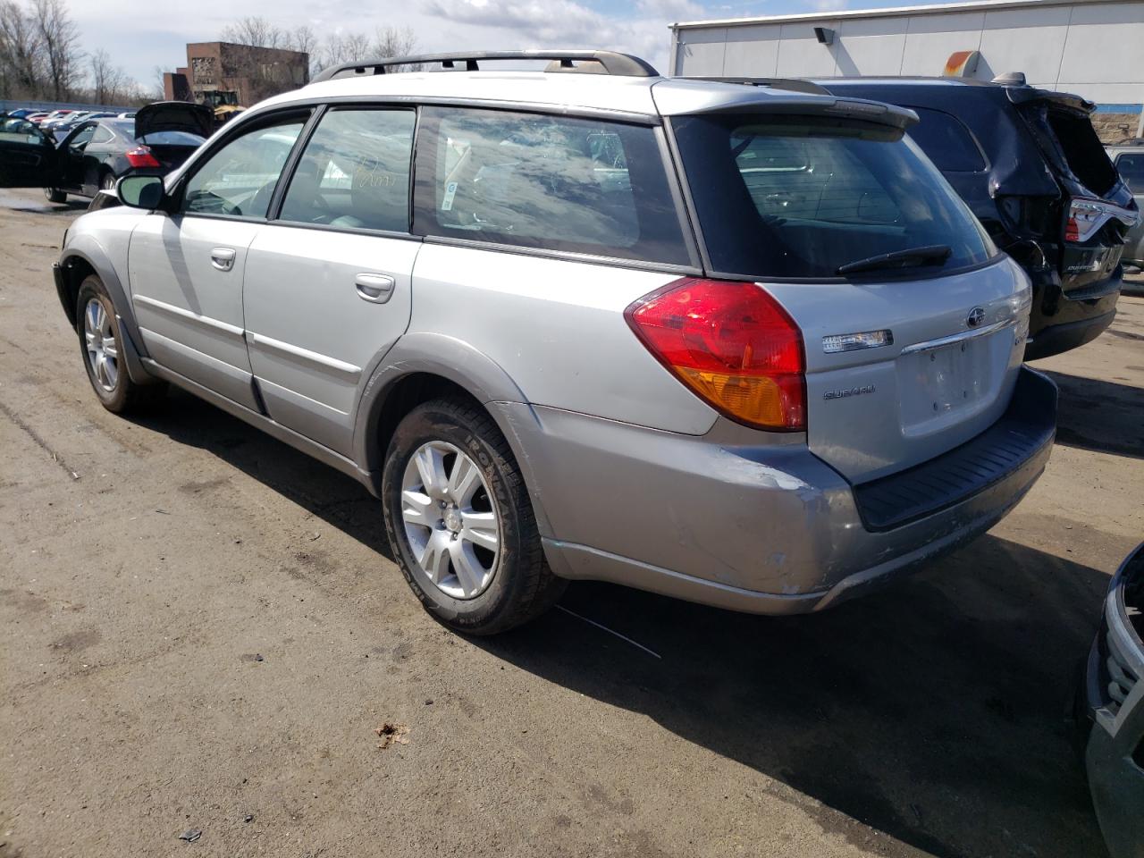 Photo 3 from auction – 2005 SUBARU LEGACY OUT with VIN 4S4BP62C657335952
