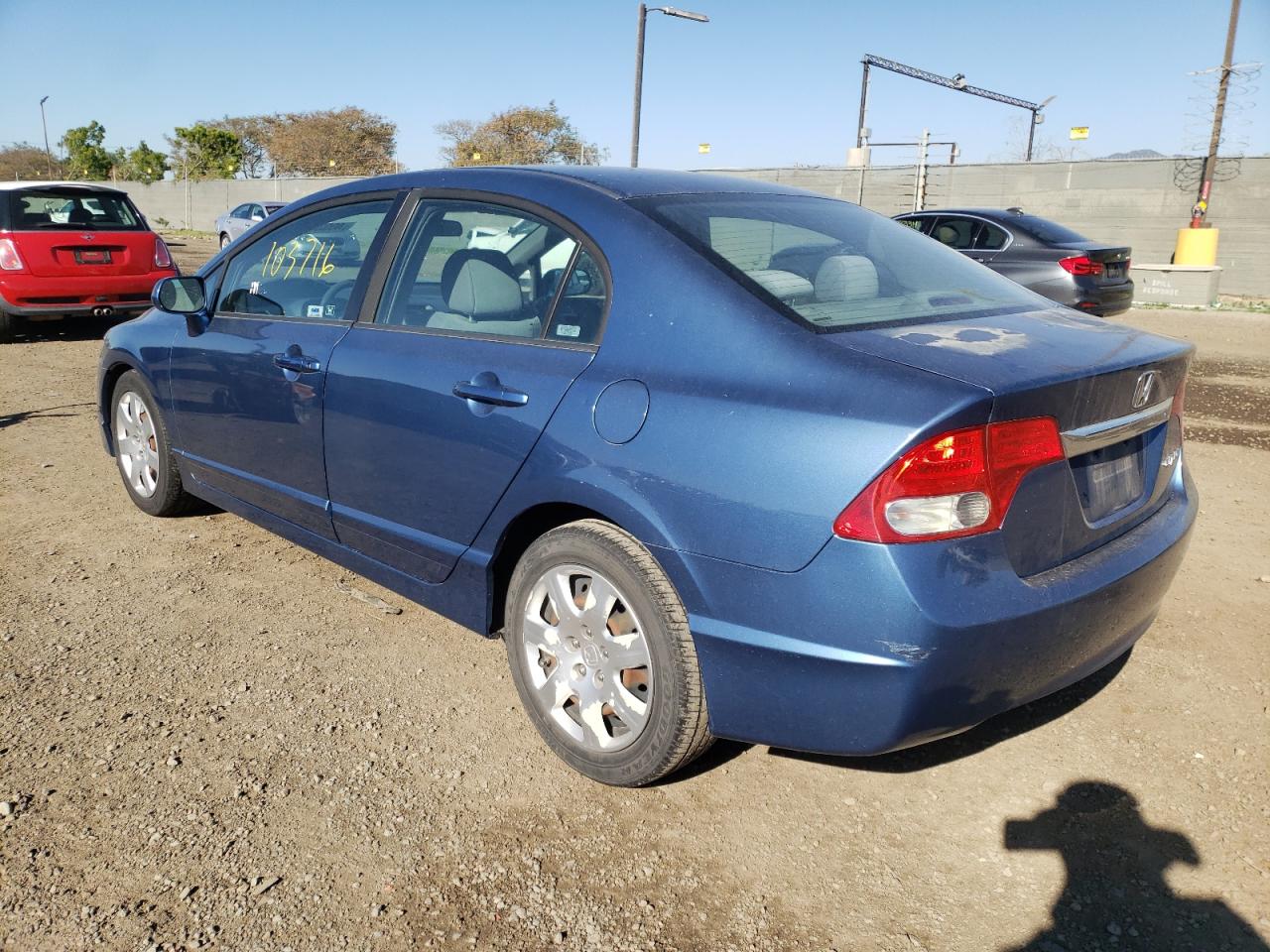 Photo 3 from auction – 2009 HONDA CIVIC LX with VIN 19XFA16549E033913