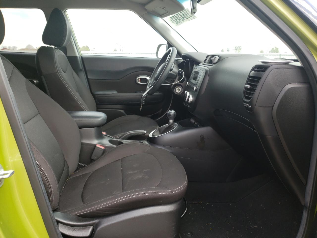 Photo 5 from auction – 2016 KIA SOUL with VIN KNDJN2A21G7851257