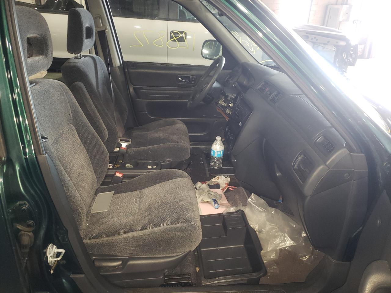 Photo 5 from auction – 2001 HONDA CR-V EX with VIN JHLRD18661C042525