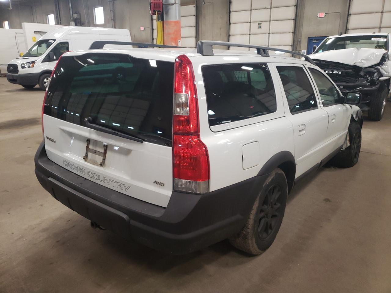 Photo 4 from auction – 2004 VOLVO XC70 with VIN YV1SZ59H541164536