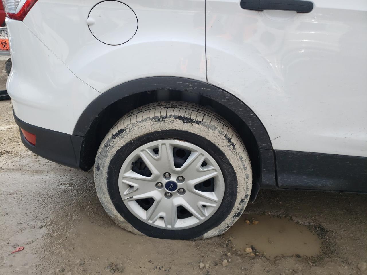 Photo 9 from auction – 2013 FORD ESCAPE S with VIN 1FMCU0F75DUD88018