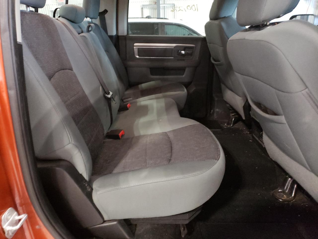 Photo 6 from auction – 2013 RAM 2500 SLT with VIN 3C6UR5DL7DG603318