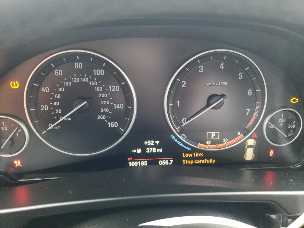 Photo 8 from auction – 2015 BMW X5 XDRIVE3 with VIN 5UXKR0C58F0K57291