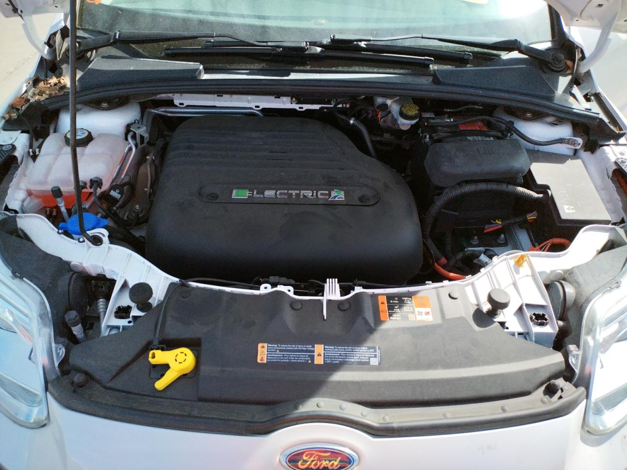 Photo 7 from auction – 2013 FORD FOCUS BEV with VIN 1FADP3R45DL146764