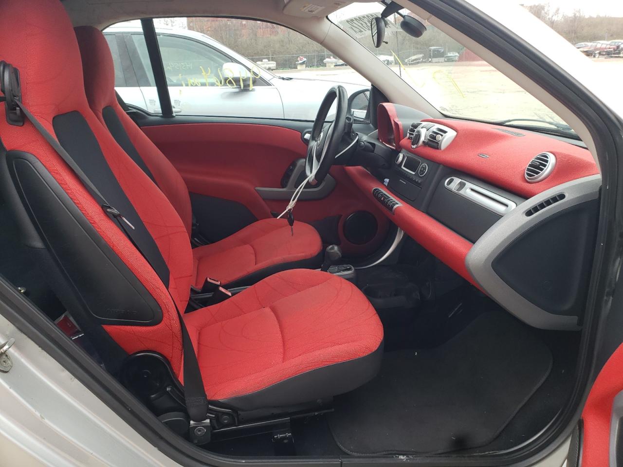 Photo 5 from auction – 2013 SMART FORTWO PUR with VIN WMEEJ3BA5DK599242