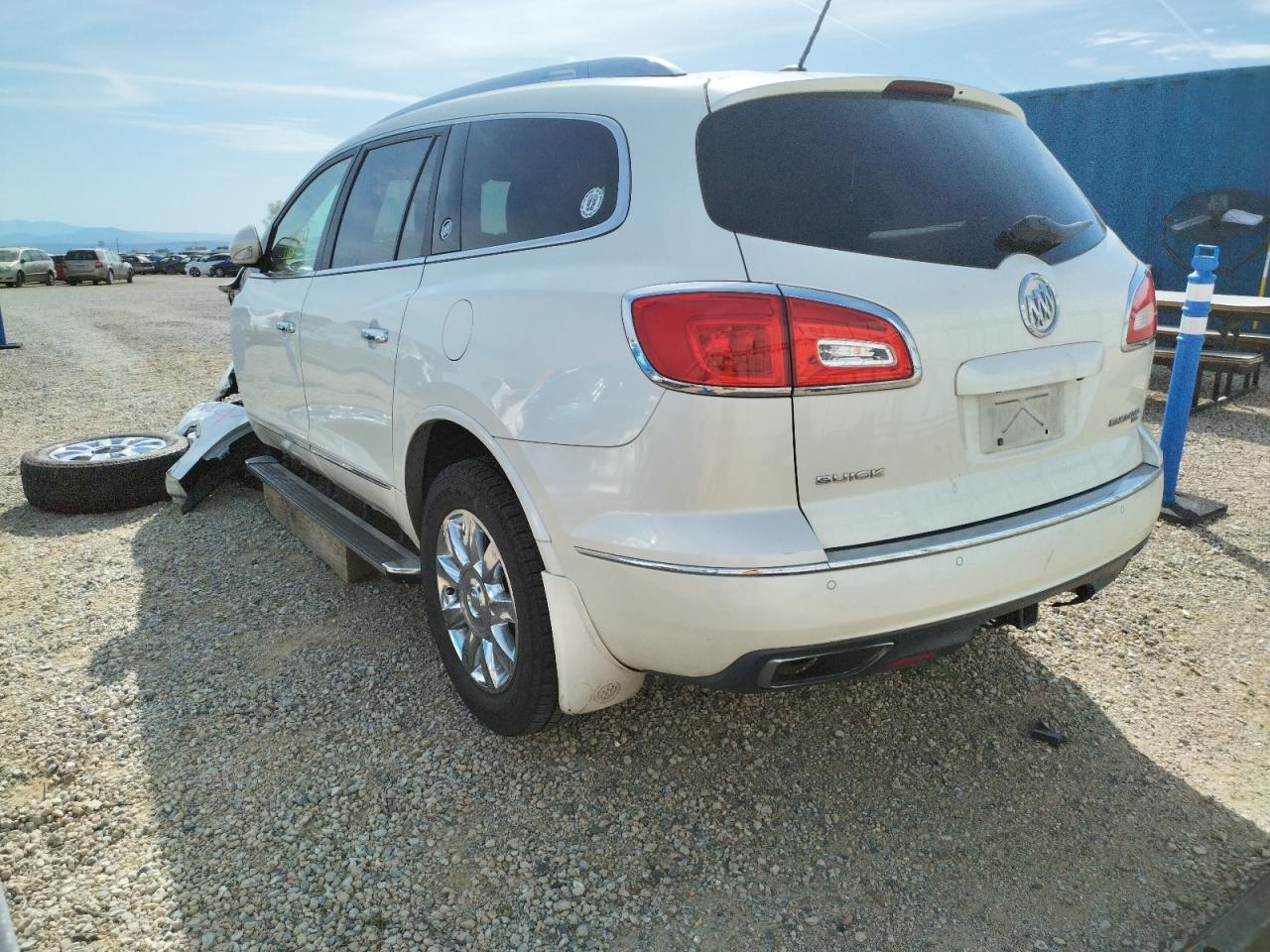 Photo 3 from auction – 2014 BUICK ENCLAVE with VIN 5GAKVCKD6EJ364258