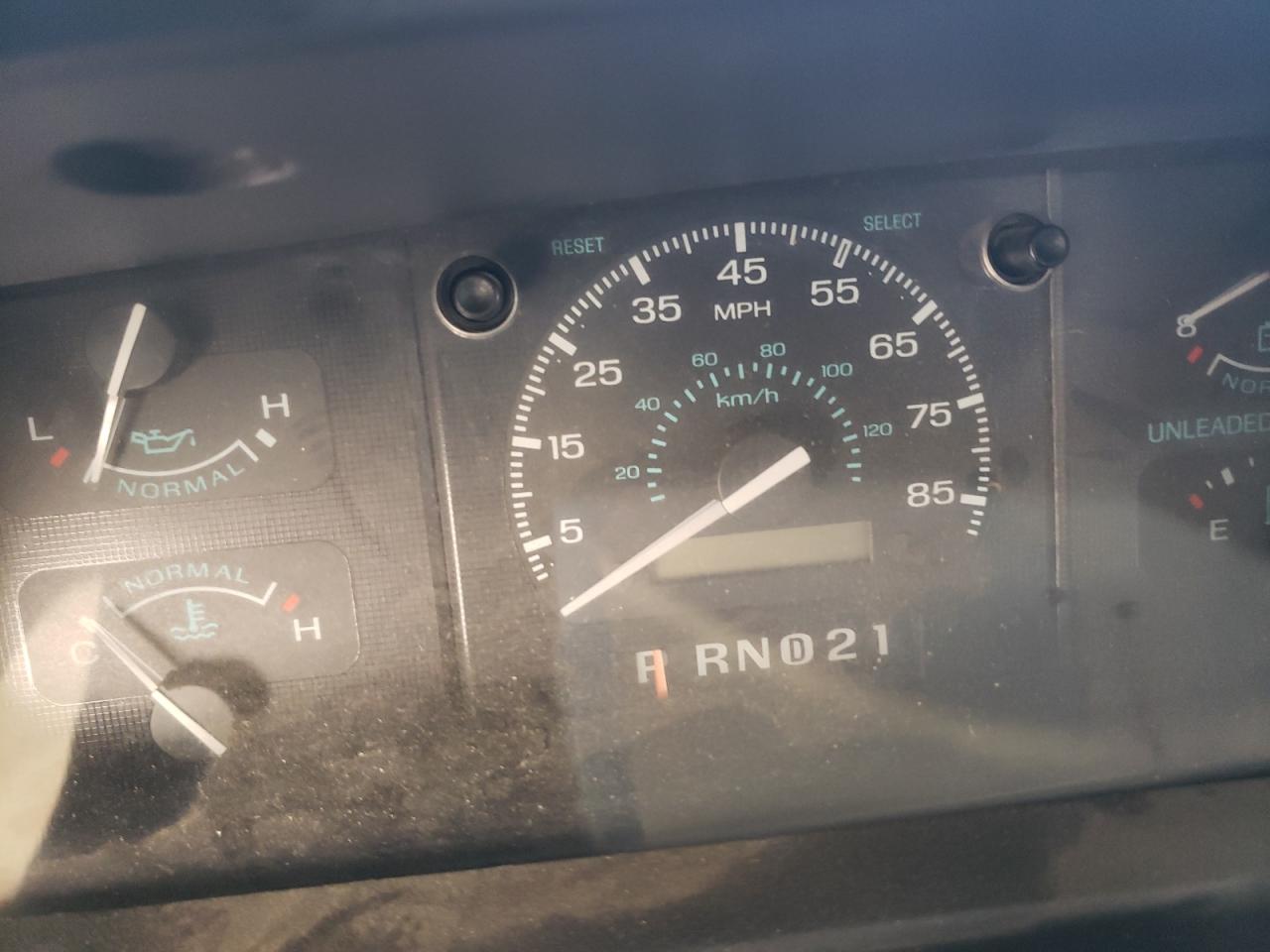 Photo 8 from auction – 1994 FORD ECONOLINE with VIN 1FDKE30GXPHB96478