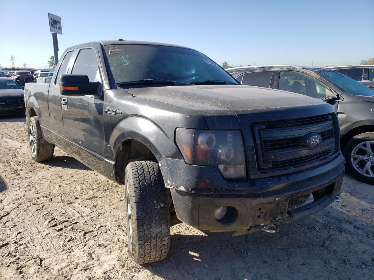 FORD F150 SUPER 2013 with VIN 1FTEX1CM5DFB82156 - Photo from auction