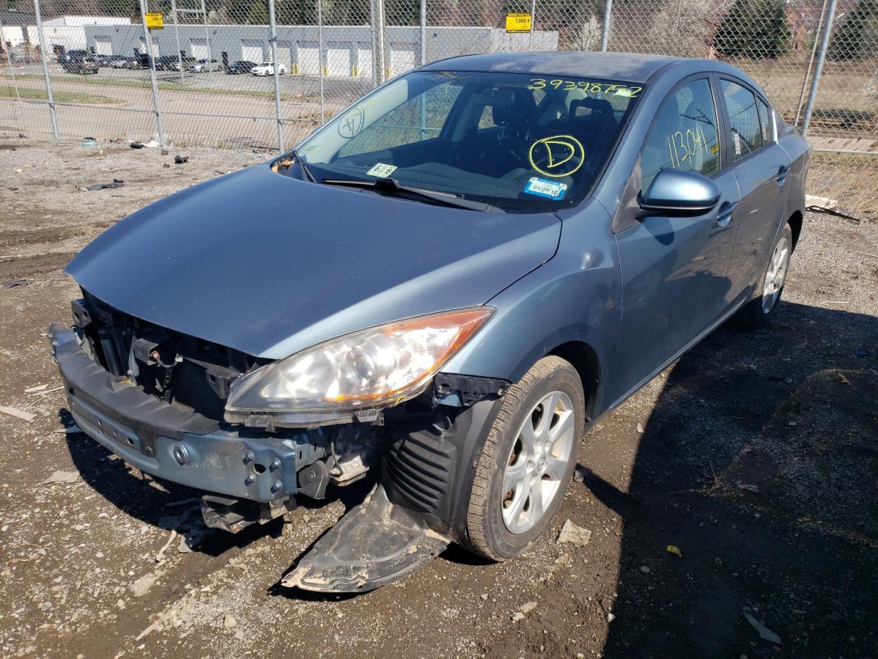 Photo 2 from auction – 2011 MAZDA 3 I with VIN JM1BL1VF4B1463968