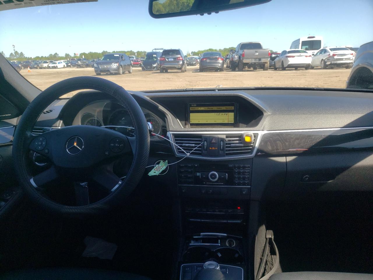 Photo 9 from auction – 2011 MERCEDES-BENZ E 350 with VIN WDDHF5GB0BA386024