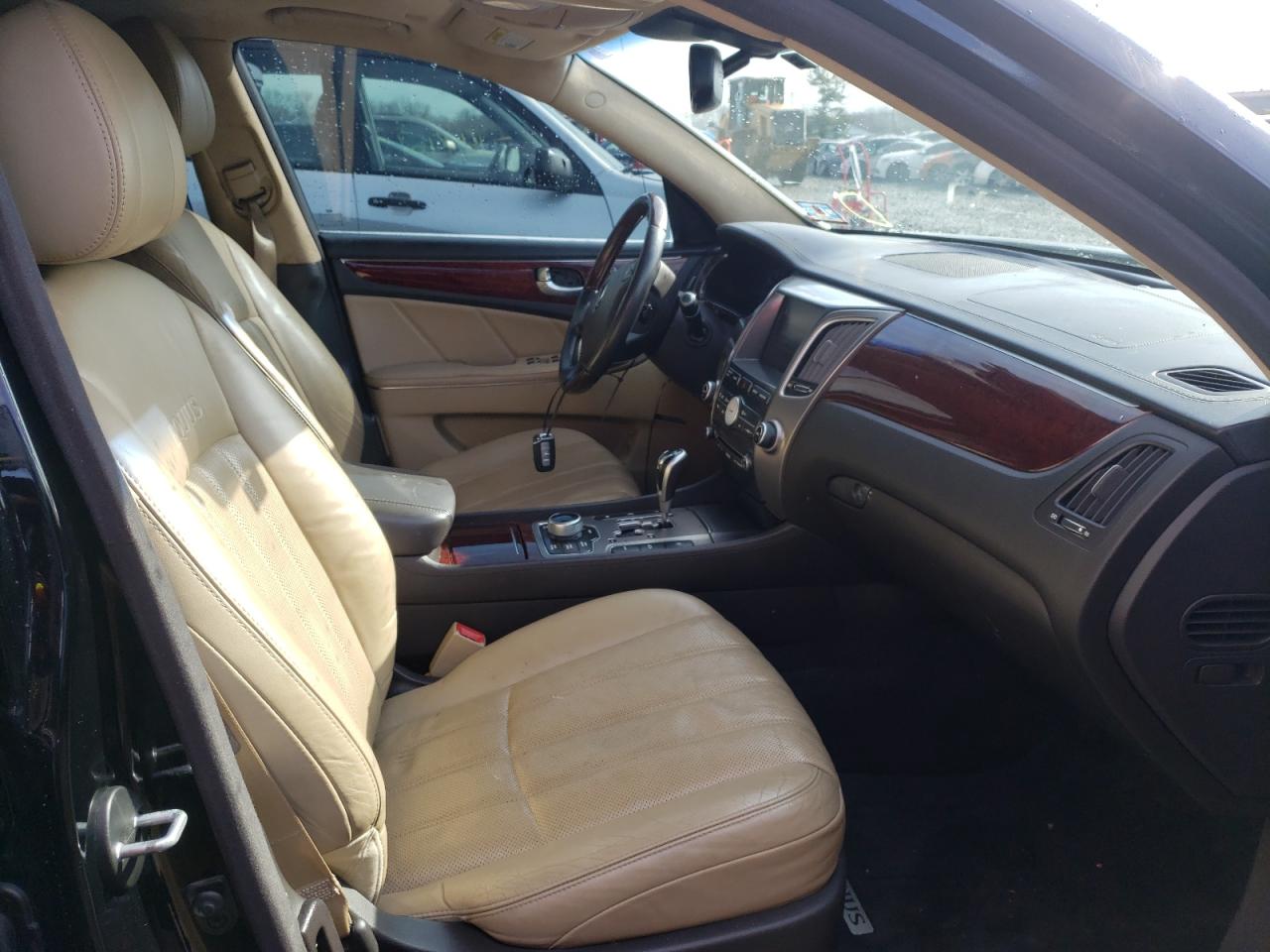 Photo 5 from auction – 2011 HYUNDAI EQUUS SIGN with VIN KMHGH4JF6BU033383