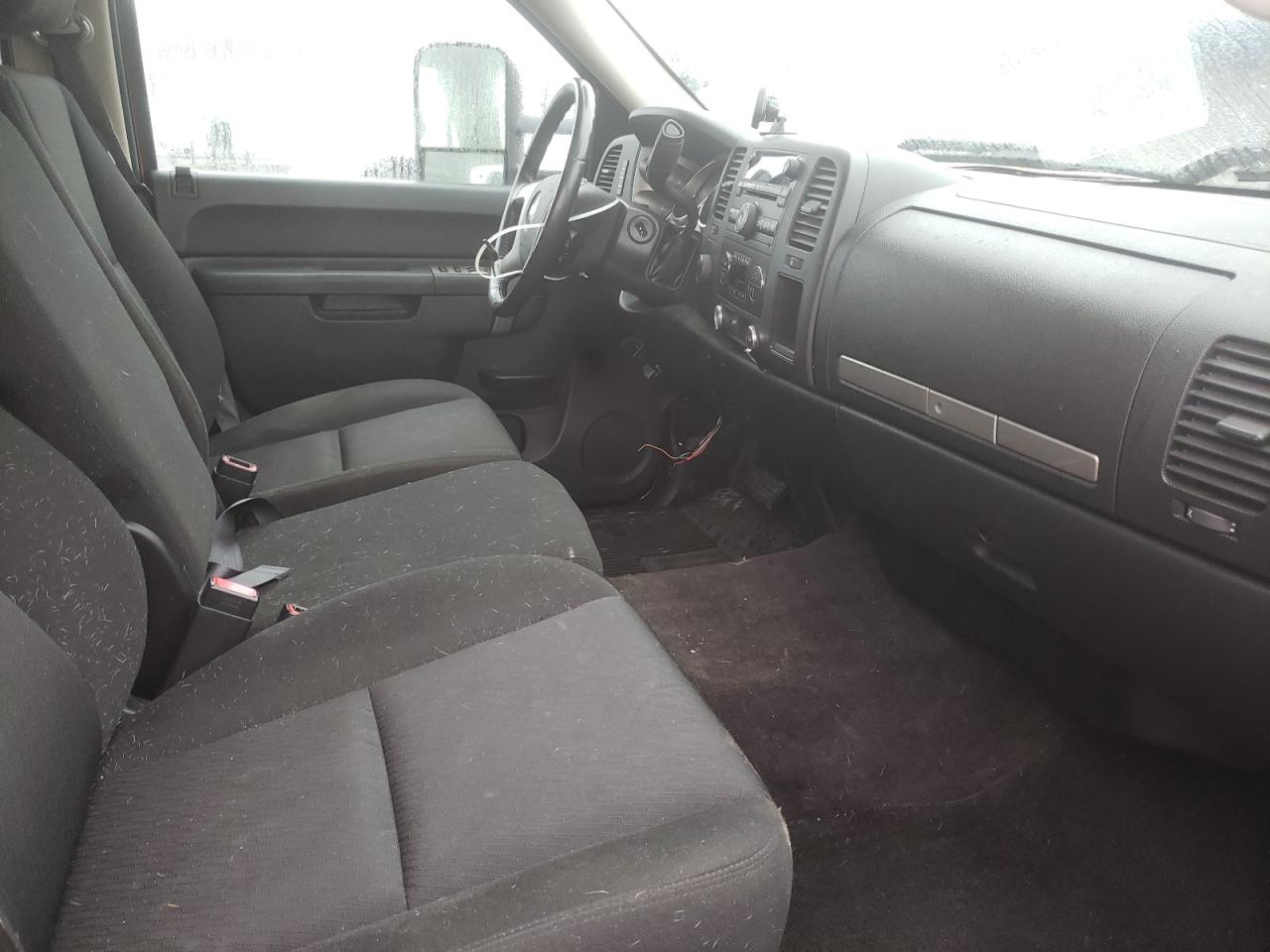 Photo 5 from auction – 2010 CHEVROLET SILVERADO with VIN 3GCRKSE30AG145259
