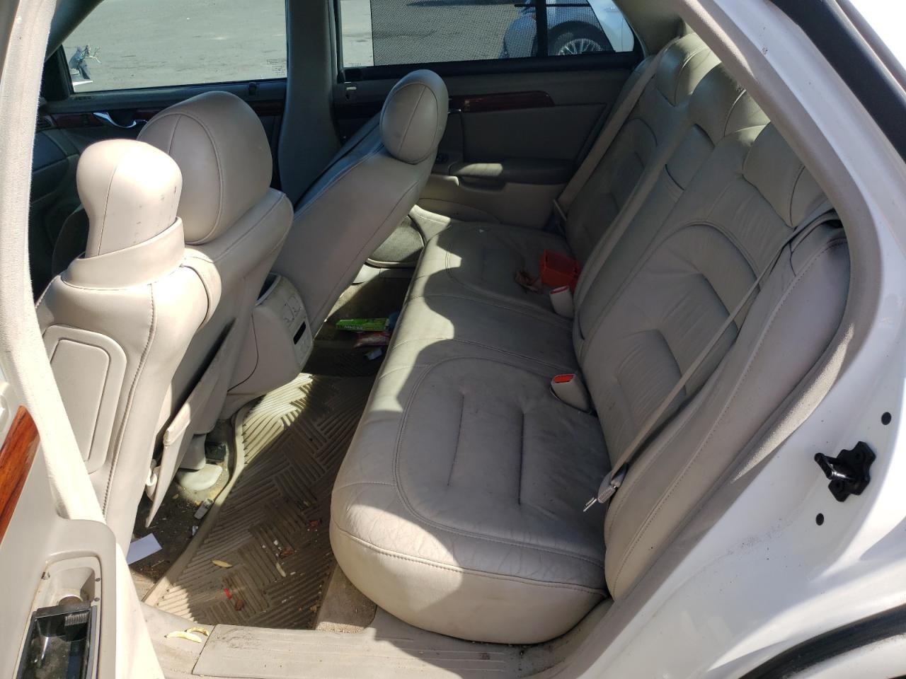 Photo 6 from auction – 2002 CADILLAC DEVILLE with VIN 1G6KD57Y32U275303