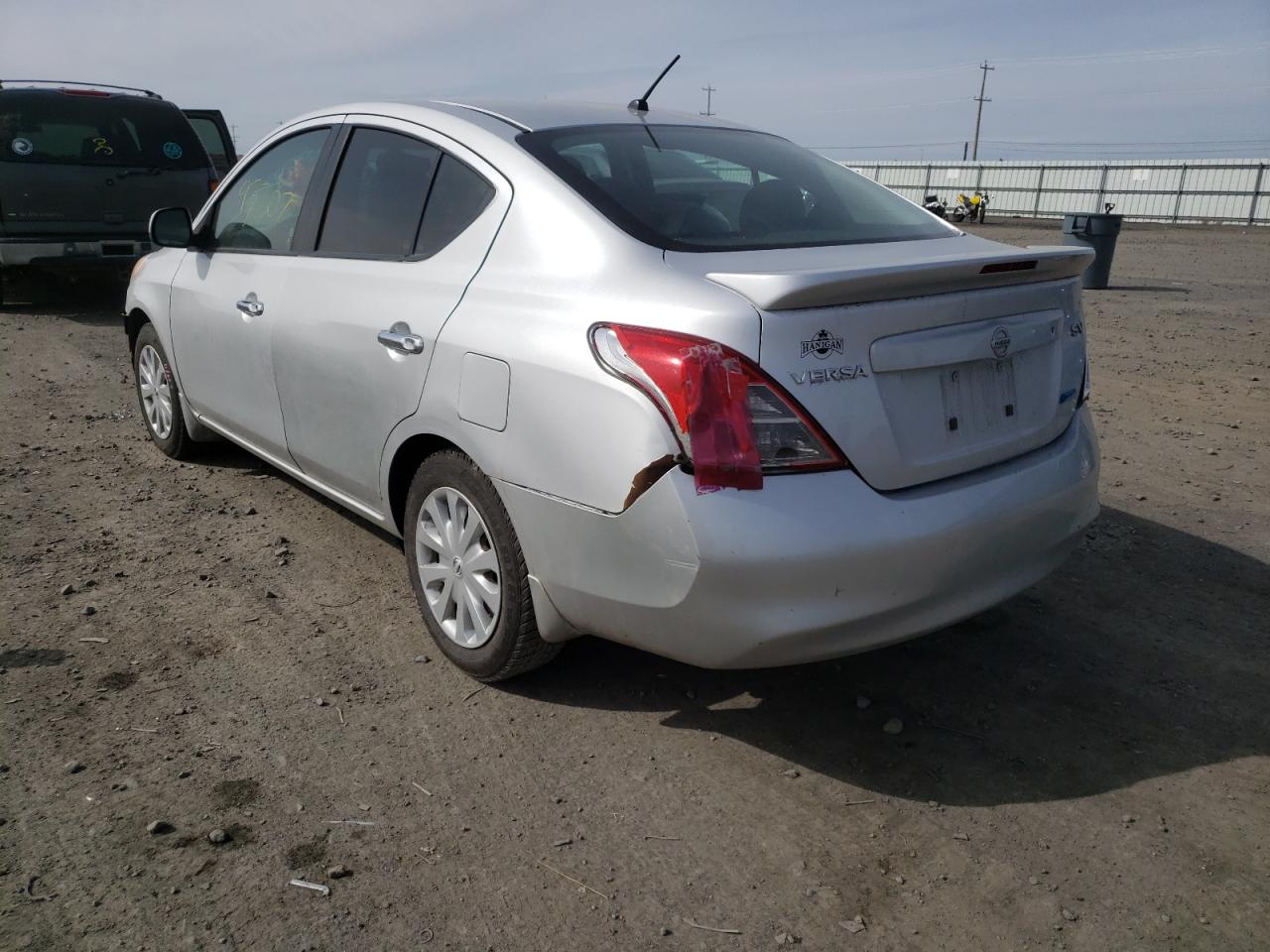Photo 3 from auction – 2013 NISSAN VERSA S with VIN 3N1CN7AP4DL842726