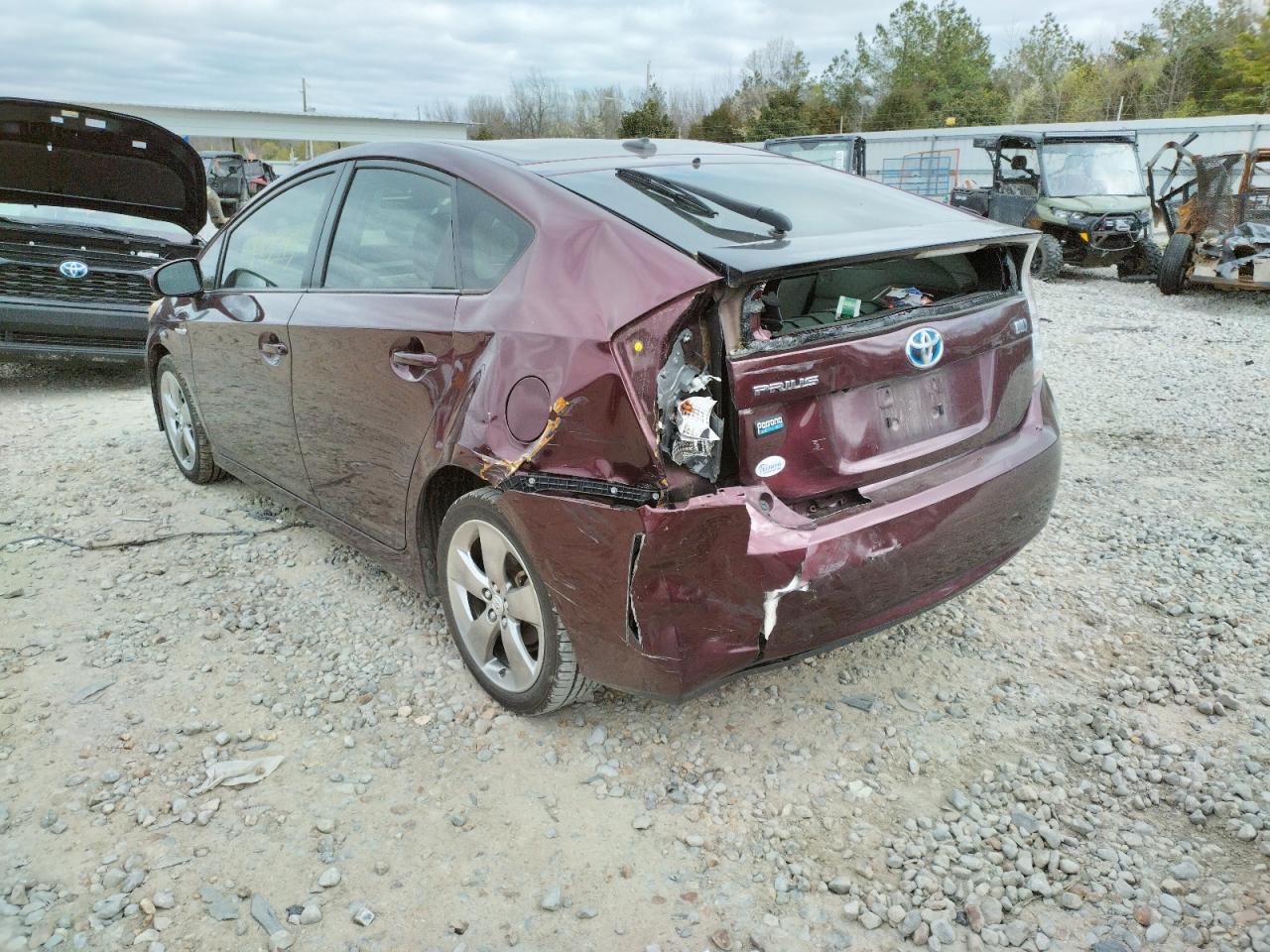 Photo 3 from auction – 2013 TOYOTA PRIUS with VIN JTDKN3DU3D5594682