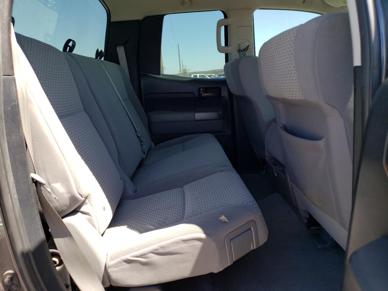 Photo 6 from auction – 2011 TOYOTA TUNDRA DOU with VIN 5TFRM5F18BX030396