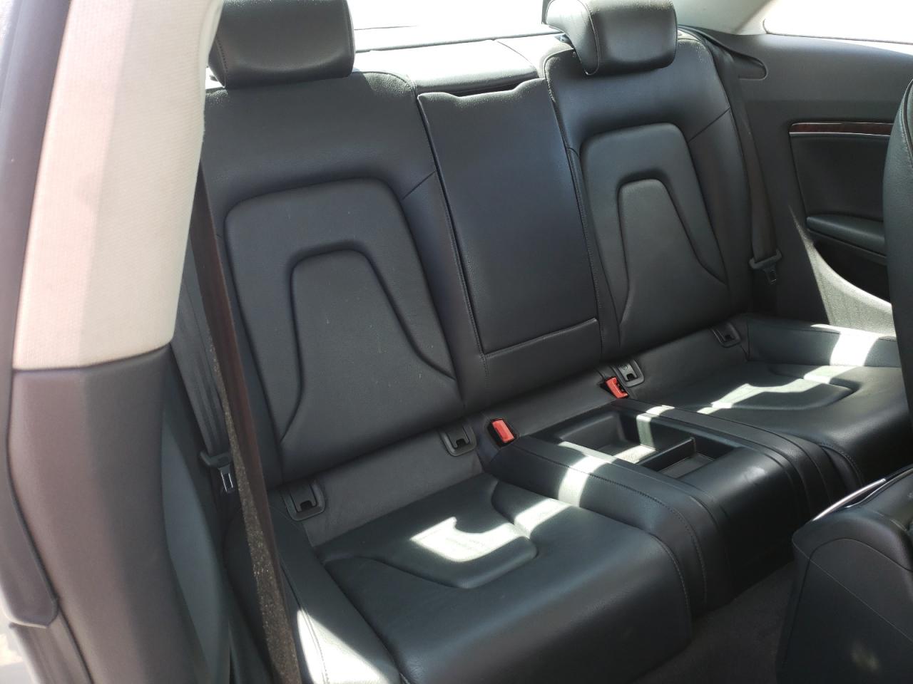 Photo 6 from auction – 2010 AUDI A5 PREMIUM with VIN WAUCFAFR1AA032228