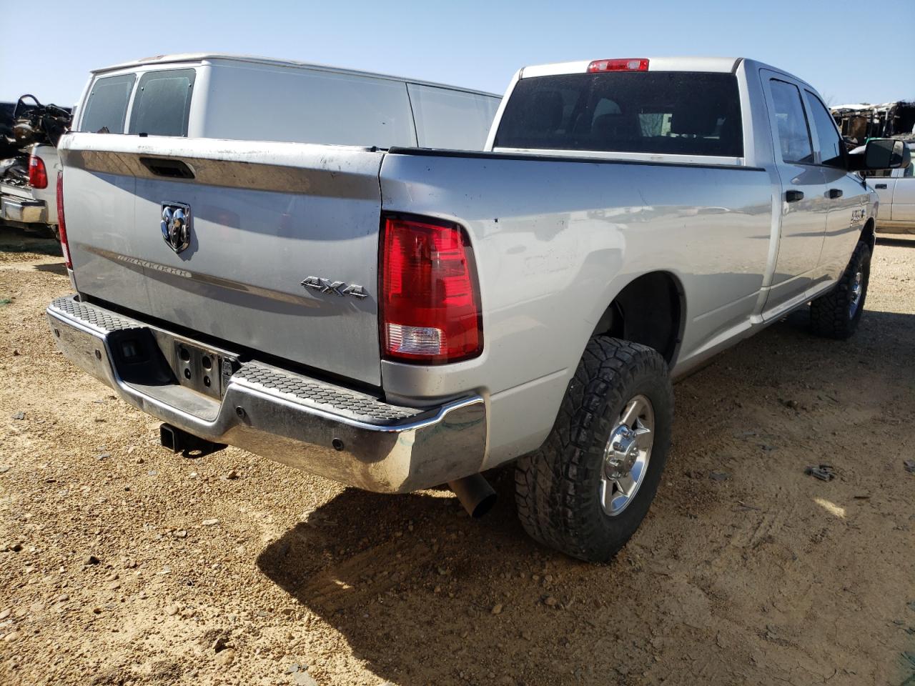 Photo 4 from auction – 2017 RAM 2500 ST with VIN 3C6UR5HL5HG670256