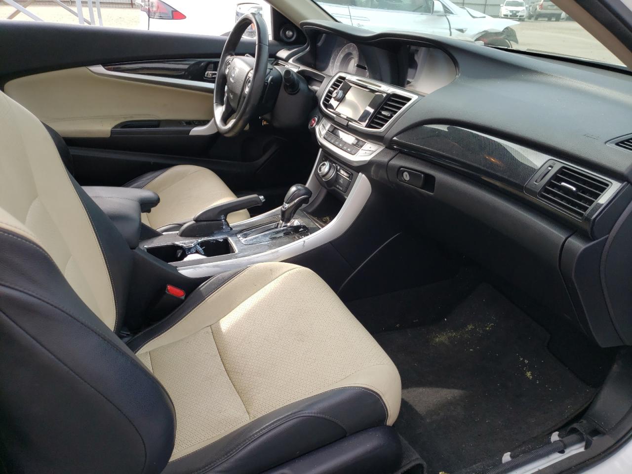 Photo 5 from auction – 2014 HONDA ACCORD EXL with VIN 1HGCT2B89EA000973