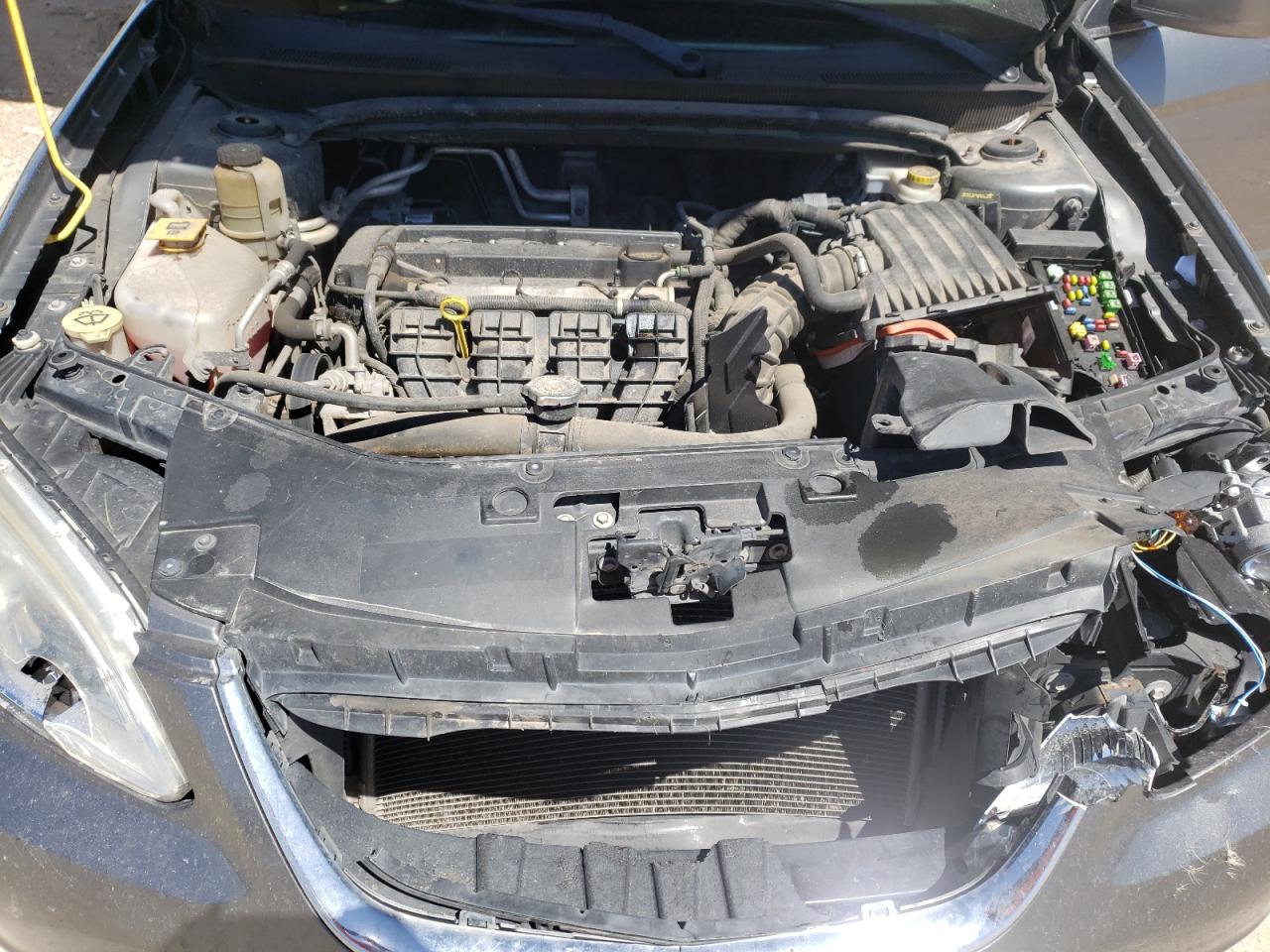 Photo 7 from auction – 2012 CHRYSLER 200 TOURIN with VIN 1C3CCBBB2CN104287