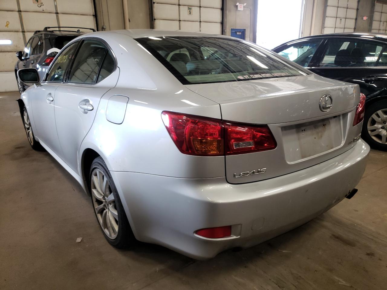 Photo 3 from auction – 2006 LEXUS IS 250 with VIN JTHCK262462007198