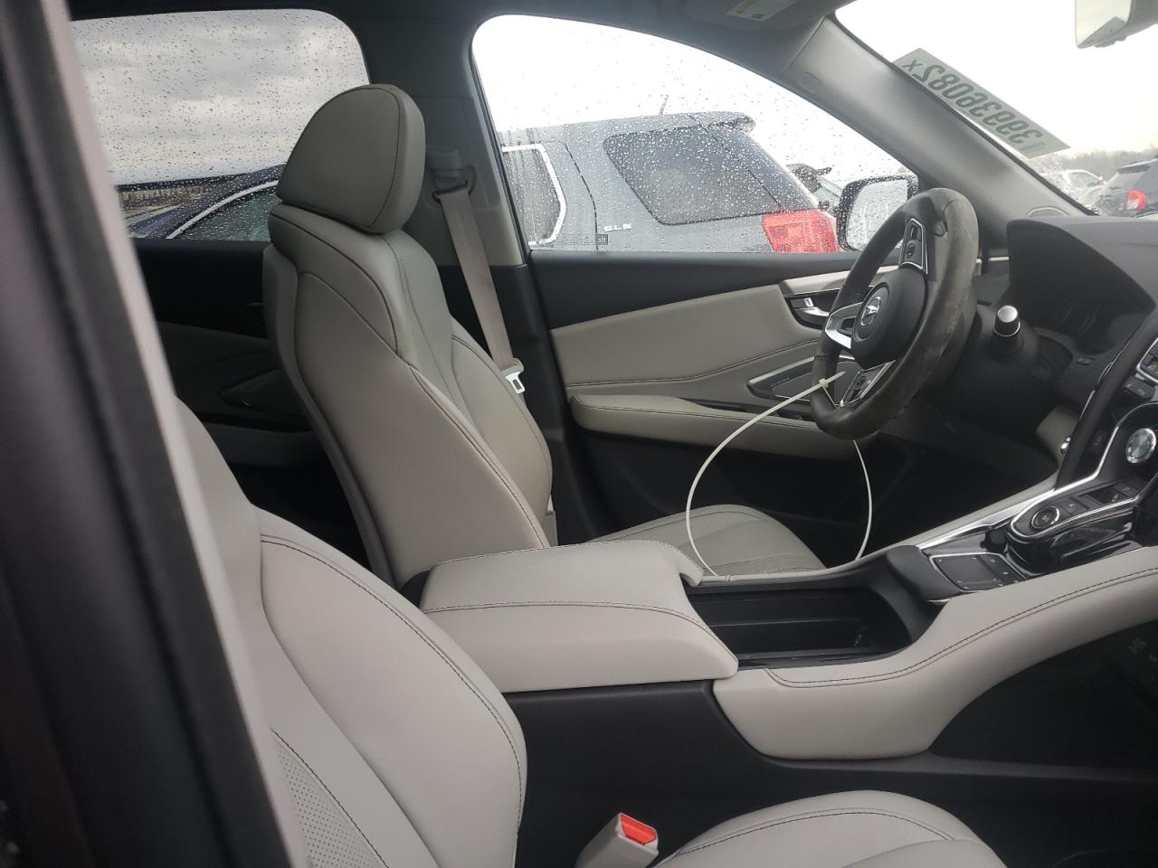 Photo 5 from auction – 2021 ACURA RDX TECHNO with VIN 5J8TC2H57ML045846