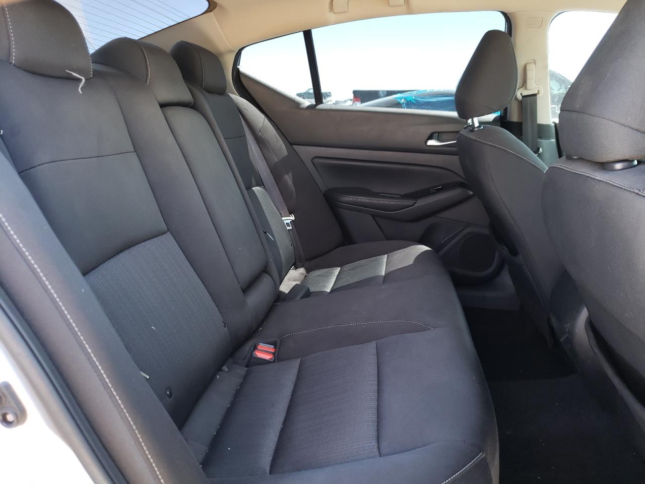Photo 6 from auction – 2021 NISSAN ALTIMA SV with VIN 1N4BL4DV5MN376771