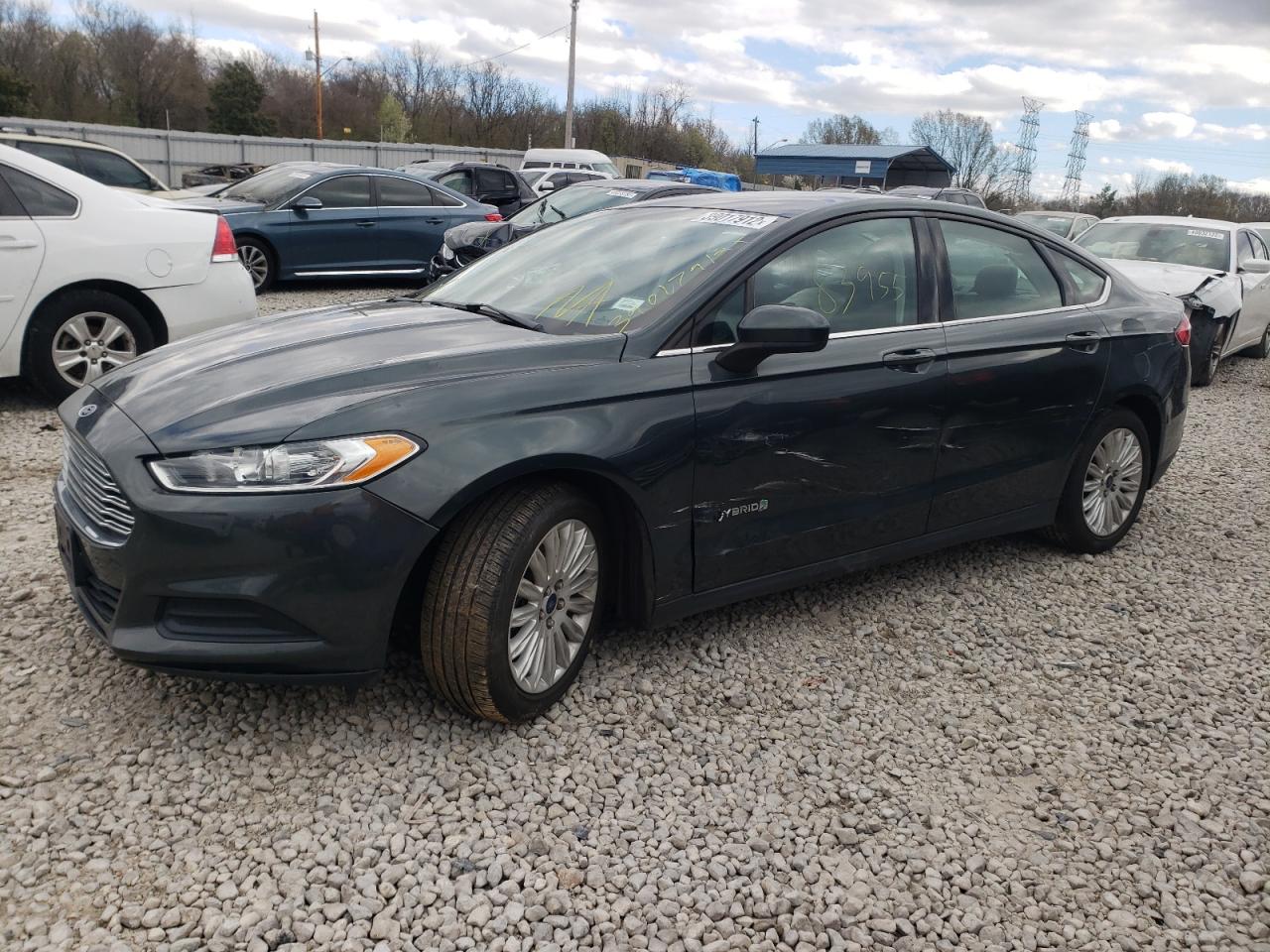Photo 2 from auction – 2015 FORD FUSION S H with VIN 3FA6P0UU7FR307571
