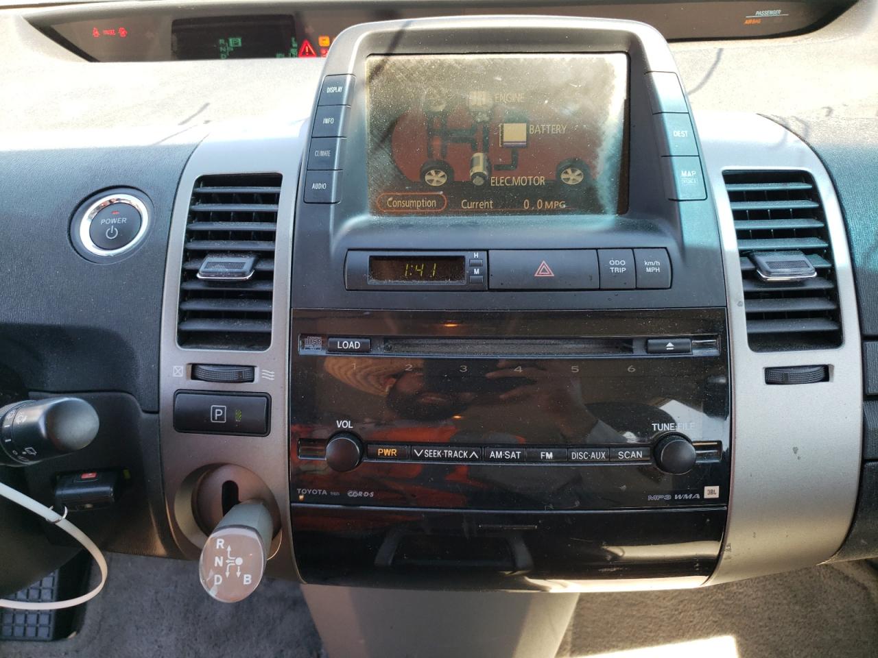 Photo 9 from auction – 2008 TOYOTA PRIUS with VIN JTDKB20U583403774