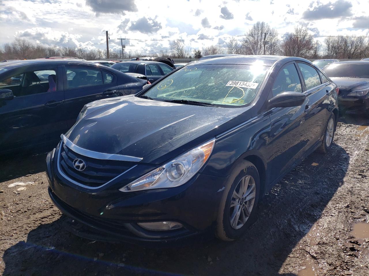 Photo 2 from auction – 2013 HYUNDAI SONATA GLS with VIN 5NPEB4AC5DH596828