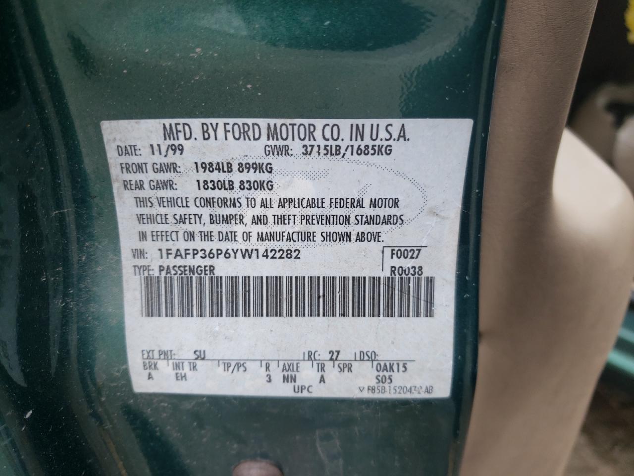 Foto 10 de la subasta – 2000 FORD FOCUS SE con VIN 1FAFP36P6YW142282