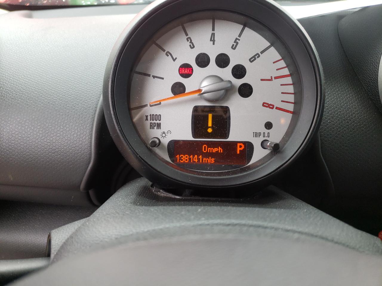 Photo 8 from auction – 2012 MINI COOPER S C with VIN WMWZC5C59CWL59882