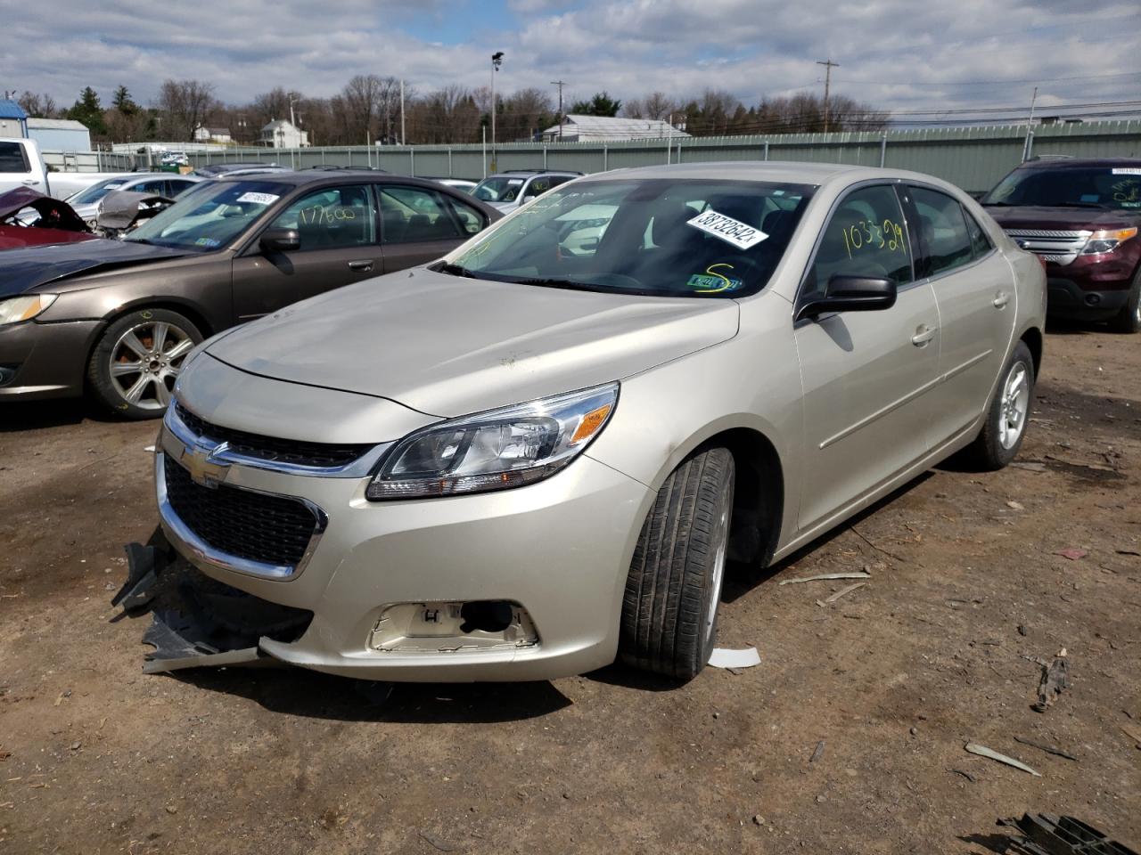 Photo 2 from auction – 2014 CHEVROLET MALIBU LS with VIN 1G11B5SL1EF216844