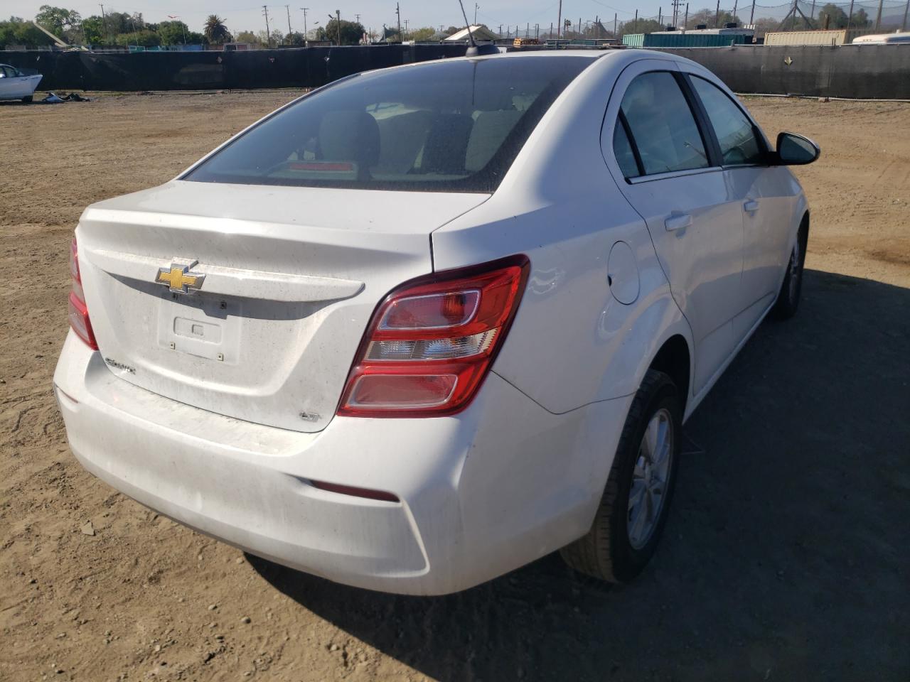 Photo 4 from auction – 2017 CHEVROLET SONIC LT with VIN 1G1JD5SG1H4109712