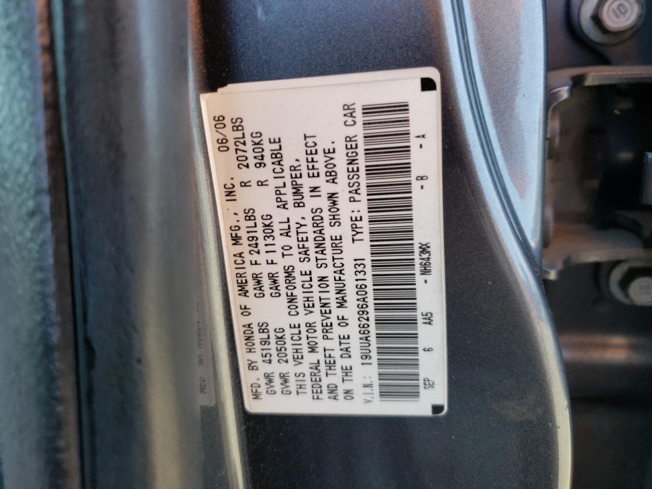 Photo 10 from auction – 2006 ACURA 3.2TL with VIN 19UUA66296A061331