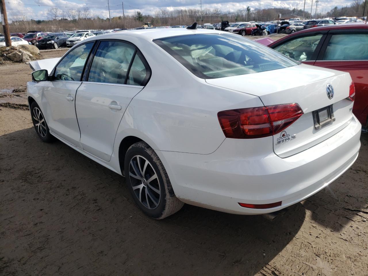 Photo 3 from auction – 2017 VOLKSWAGEN JETTA SE with VIN 3VWDB7AJ6HM392001