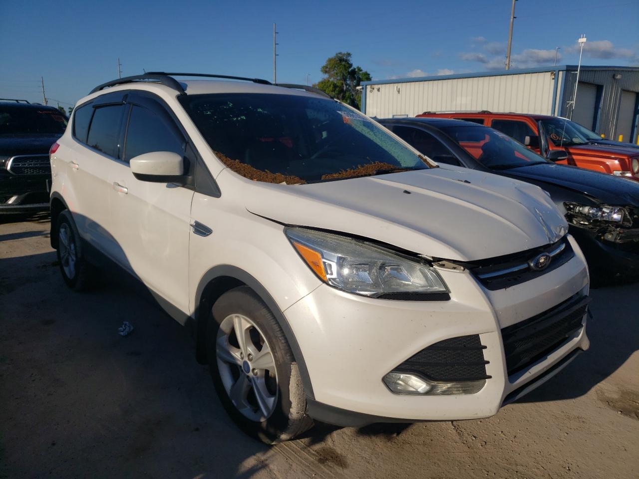 FORD ESCAPE SE 2016 with VIN 1FMCU0GX9GUC62859 - Photo from auction