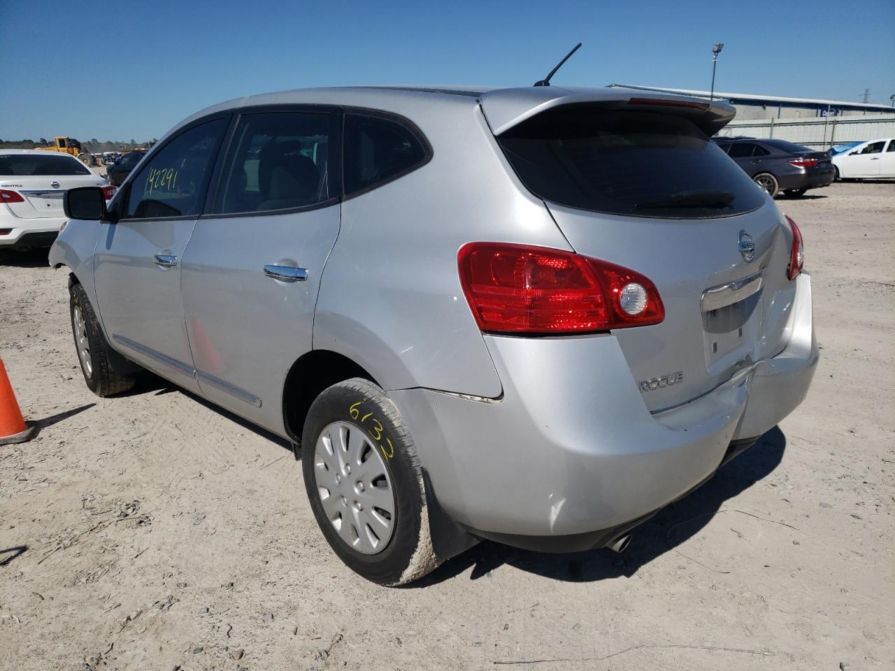 Photo 3 from auction – 2012 NISSAN ROGUE with VIN JN8AS5MT6CW613116