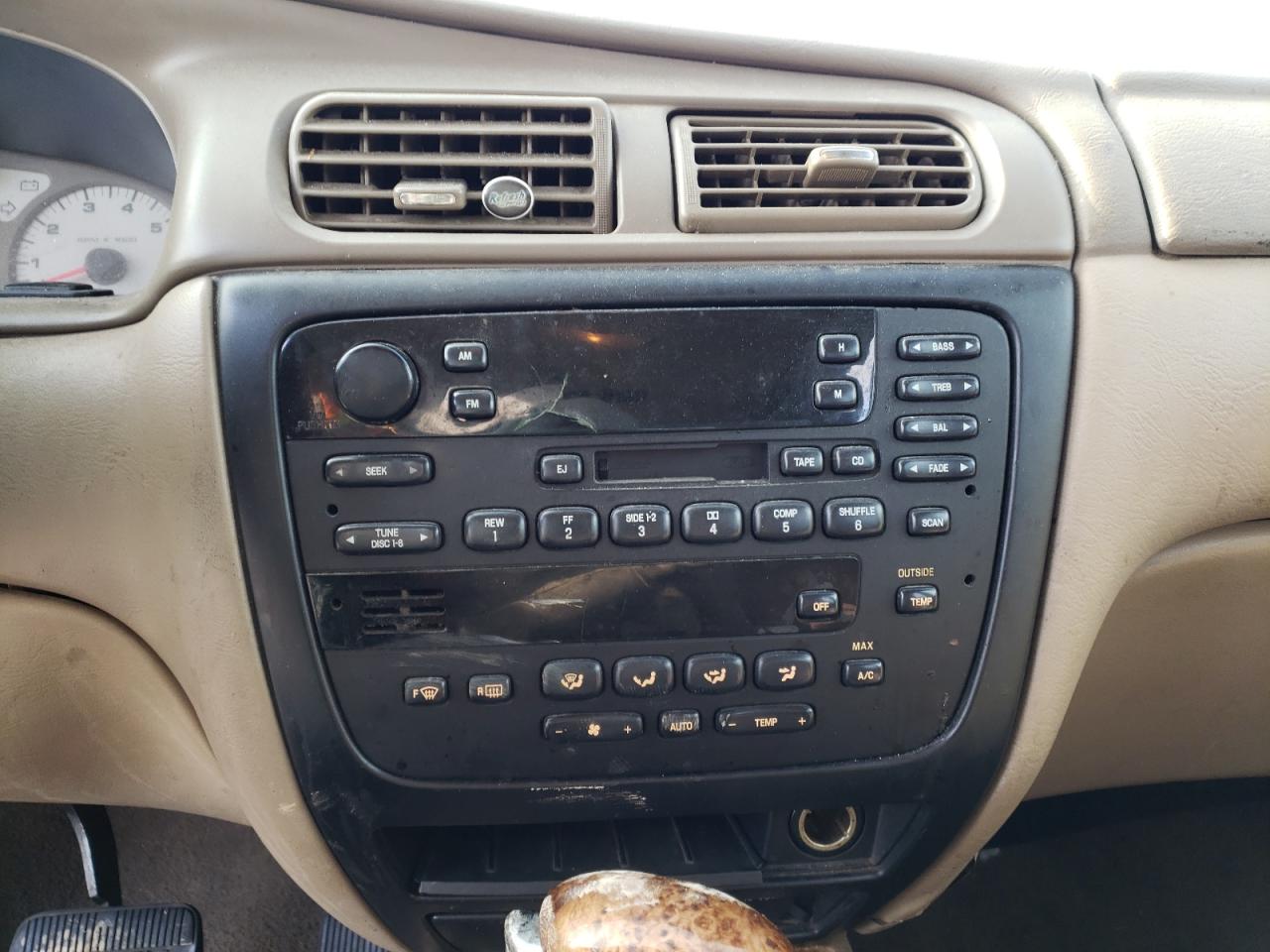 Photo 9 from auction – 2003 FORD TAURUS SEL with VIN 1FAHP56S03A235247