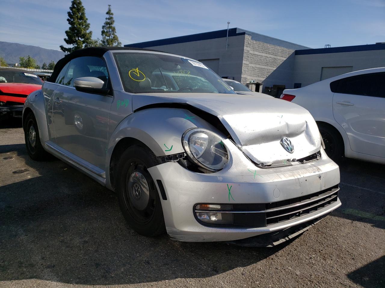 VOLKSWAGEN BEETLE 2013 with VIN 3VW5P7AT8DM818546 - Photo from auction