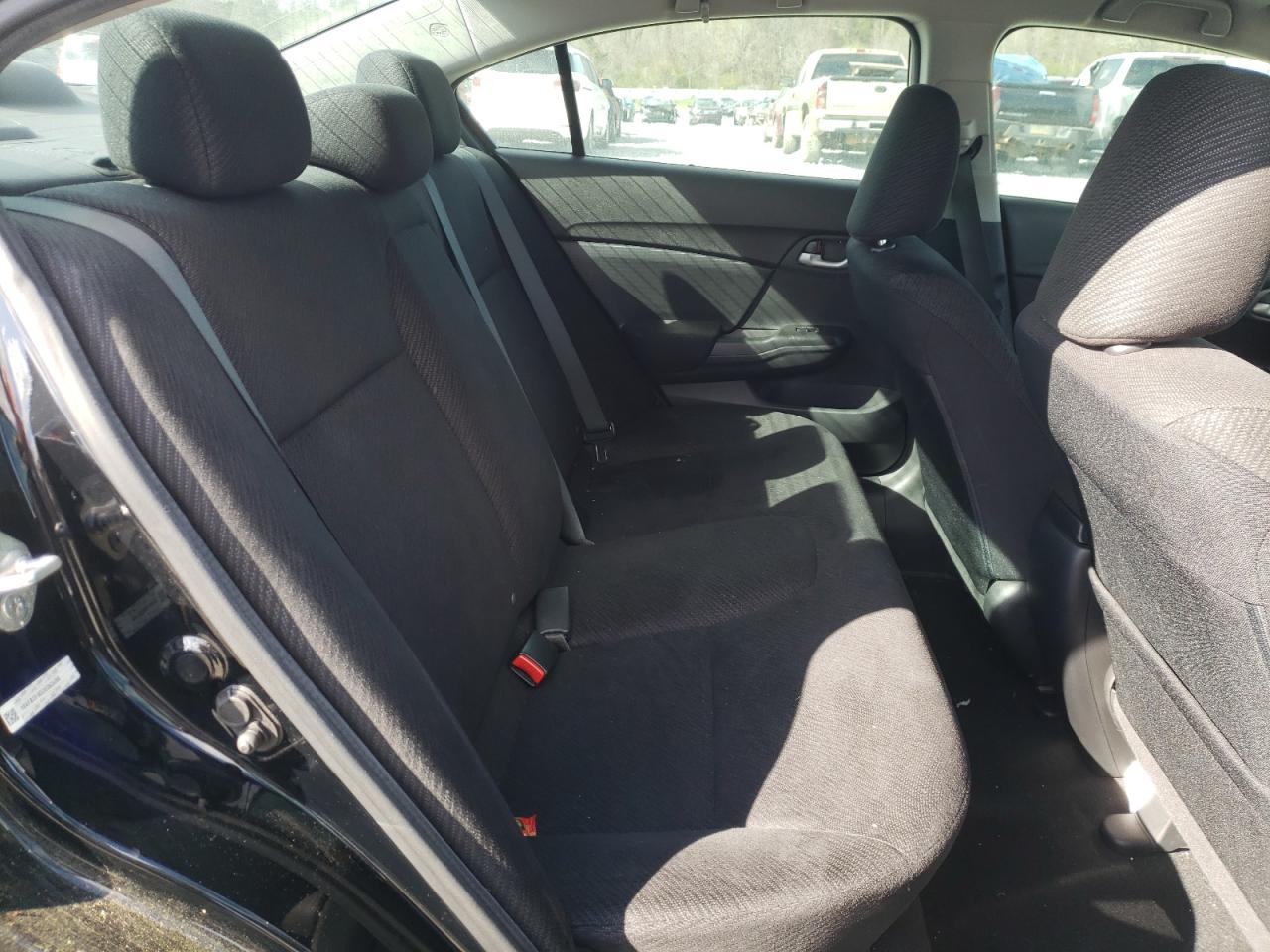Photo 6 from auction – 2013 HONDA CIVIC LX with VIN 19XFB2F50DE063499